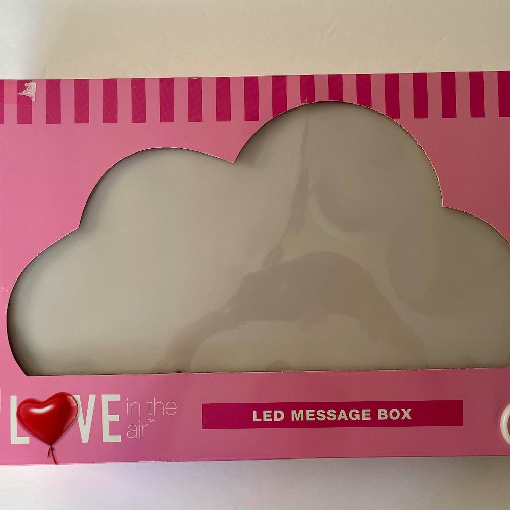 NWT- LED Message Light Box